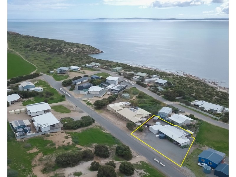 8 Calca Street, Sceale Bay SA 5680
