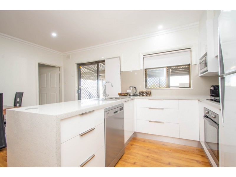 4 Redding Road, Streaky Bay SA 5680