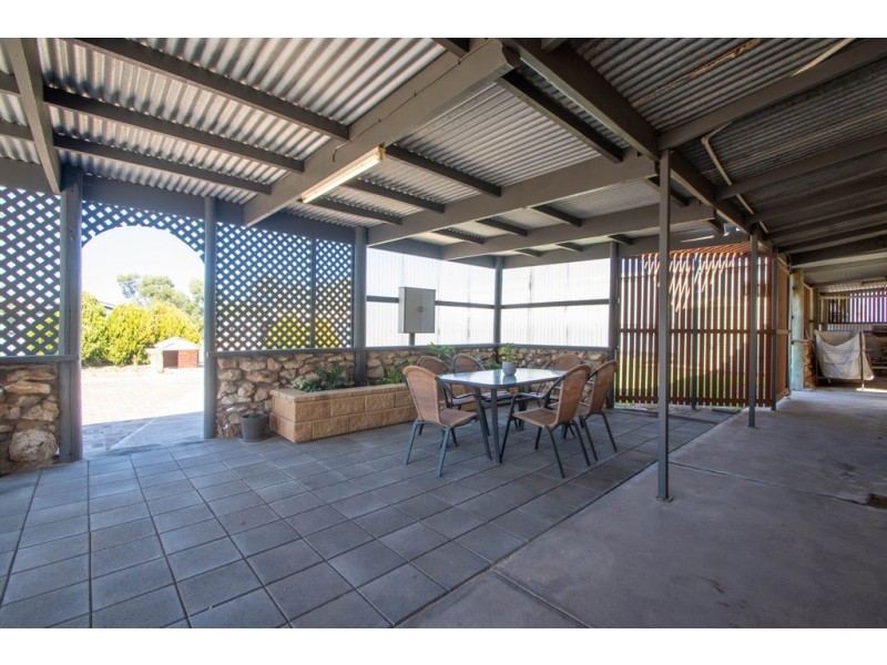 4 Redding Road, Streaky Bay SA 5680