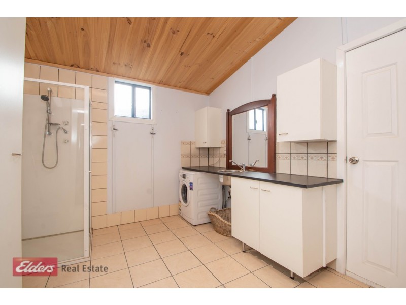 9 Mabie Road, Streaky Bay SA 5680