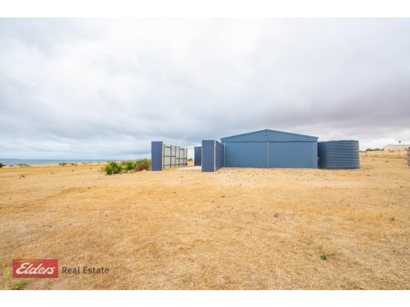 9 Mabie Road, Streaky Bay SA 5680