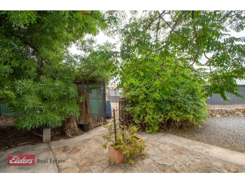 24 Bay Road, Streaky Bay SA 5680