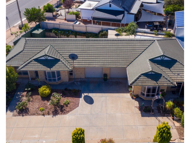 Units 1 and 8 Flinders Drive, Streaky Bay SA 5680