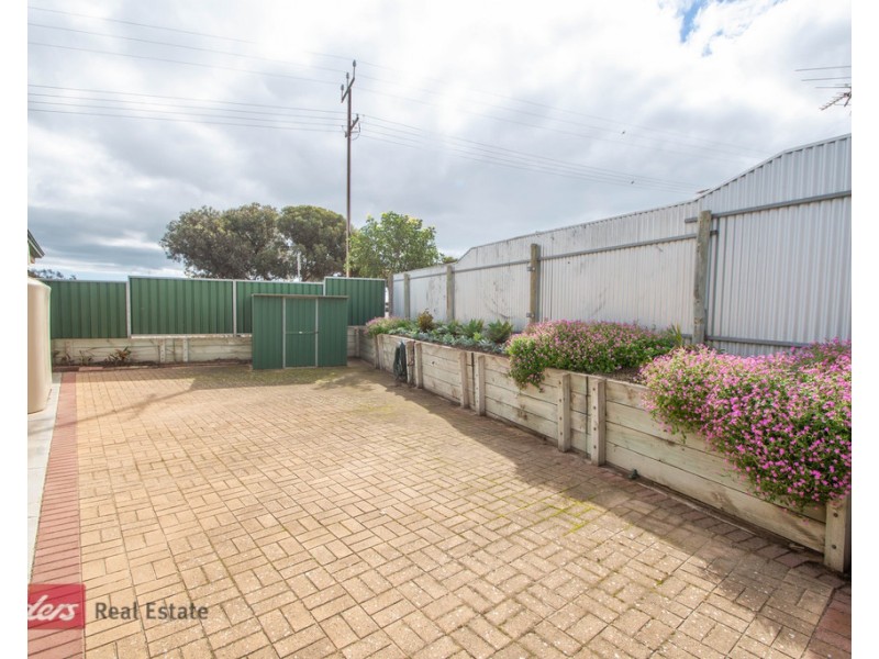 Units 1 and 8 Flinders Drive, Streaky Bay SA 5680