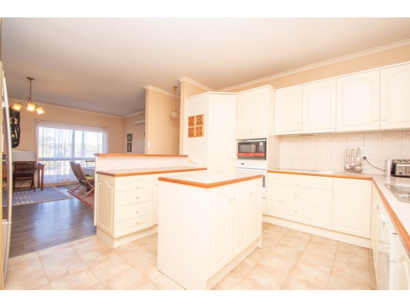 96 Montgomerie Terrace, Streaky Bay SA 5680