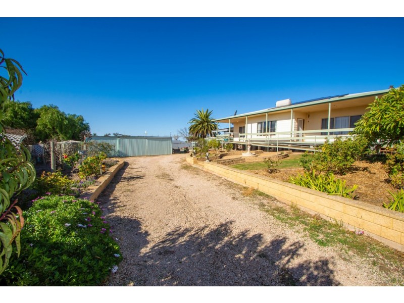 8 Philip Street, Streaky Bay SA 5680