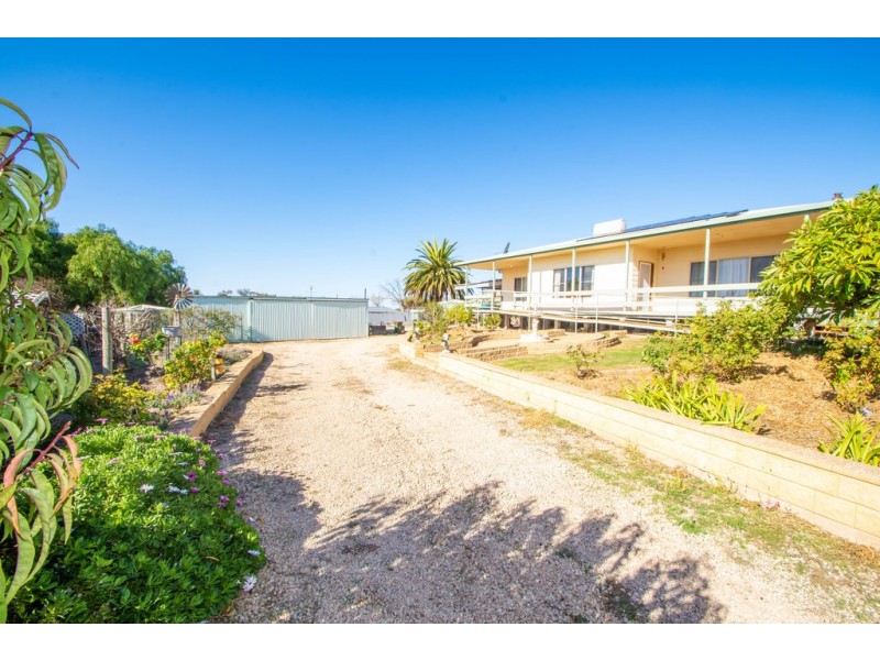 8 Philip Street, Streaky Bay SA 5680