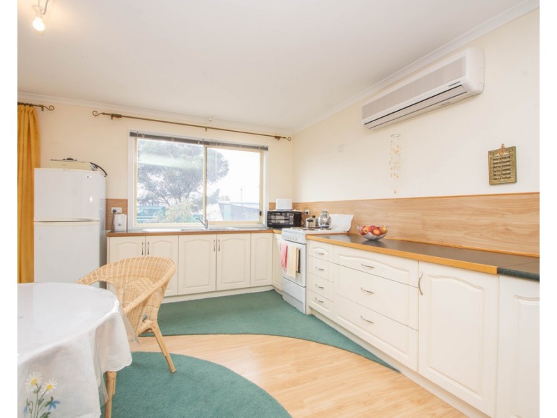 8 -10 Davis Terrace, Wirrulla SA 5661