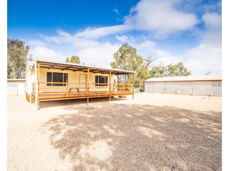 8 -10 Davis Terrace, Wirrulla SA 5661