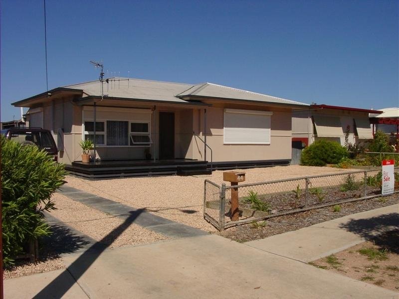 44 Centenary Rd, Streaky Bay SA 5680
