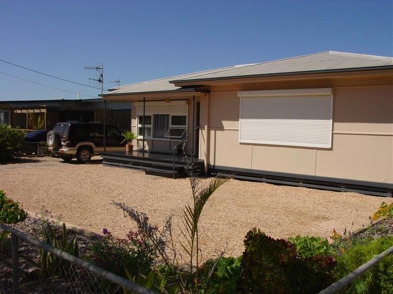 44 Centenary Rd, Streaky Bay SA 5680