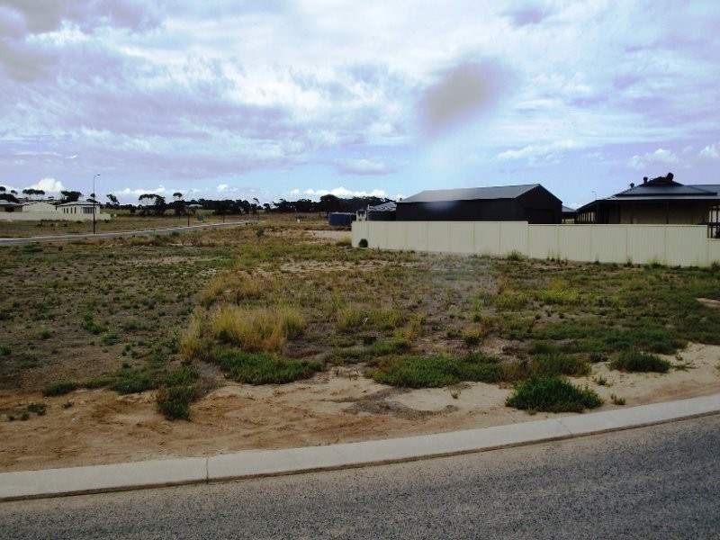 4 Johnson Street, Streaky Bay SA 5680