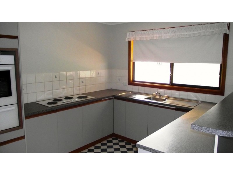 25 Elizabeth Street, Streaky Bay SA 5680