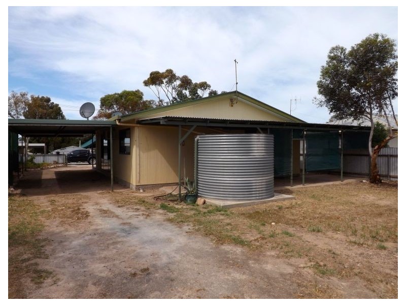 25 Elizabeth Street, Streaky Bay SA 5680