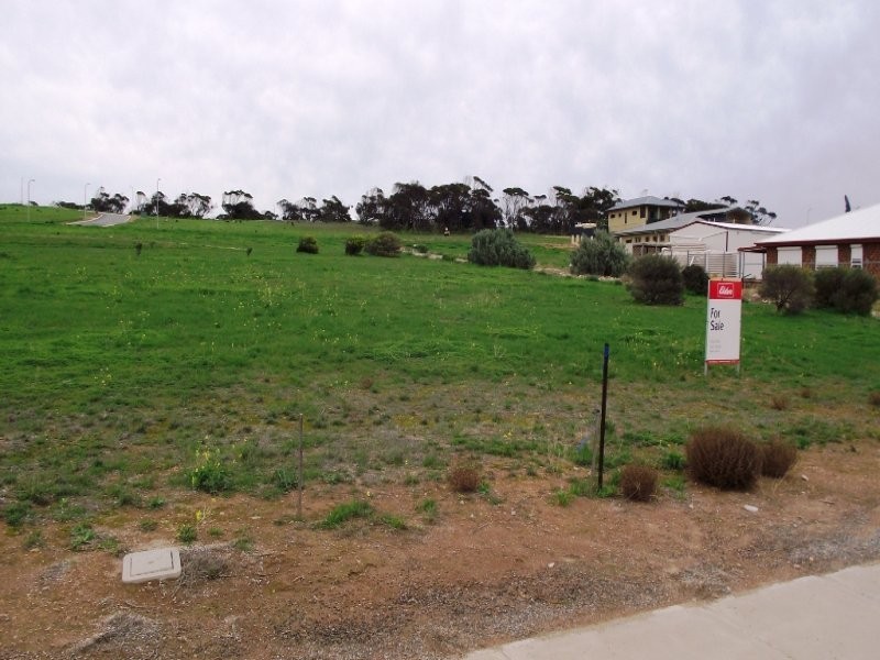 14 Oscar Williams Drive, Streaky Bay SA 5680