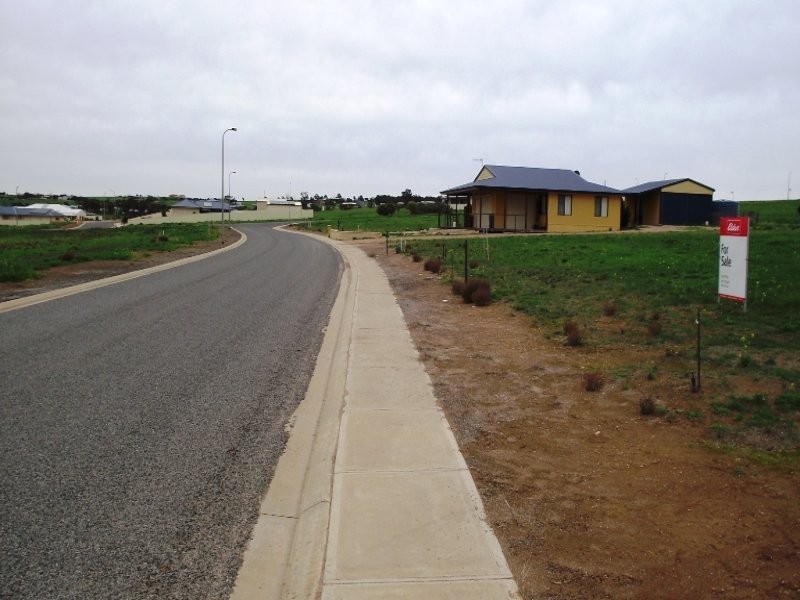 14 Oscar Williams Drive, Streaky Bay SA 5680