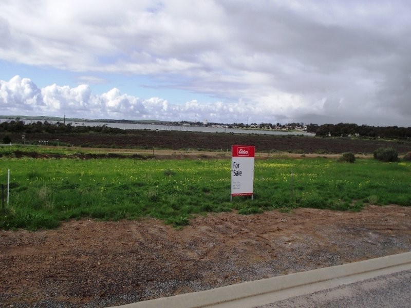 15 Oscar Williams Drive, Streaky Bay SA 5680