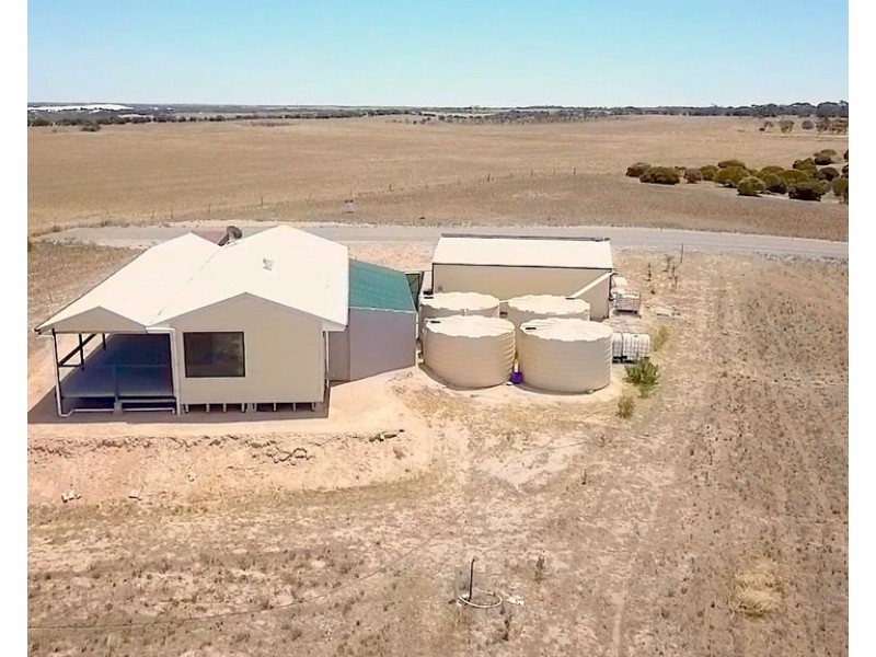 9 Lucy Way, Perlubie SA 5680