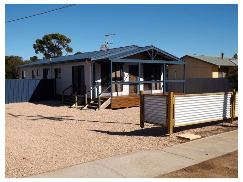 16 Dodgson Drive, Streaky Bay SA 5680