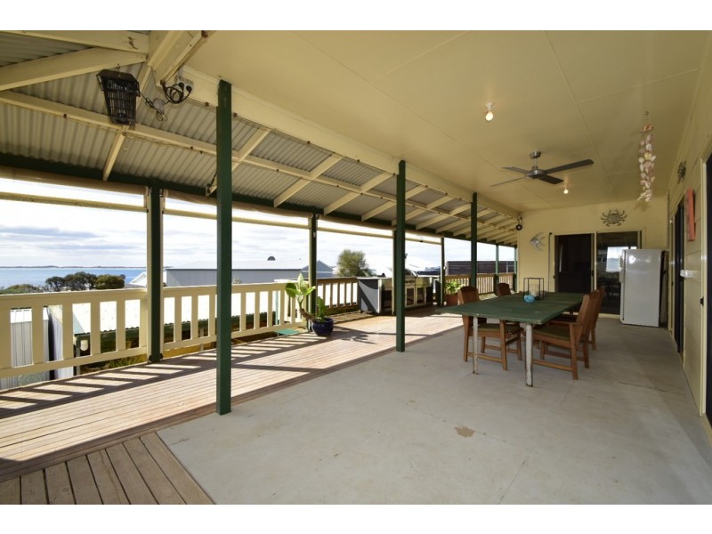 10 Calca Street, Sceale Bay SA 5680