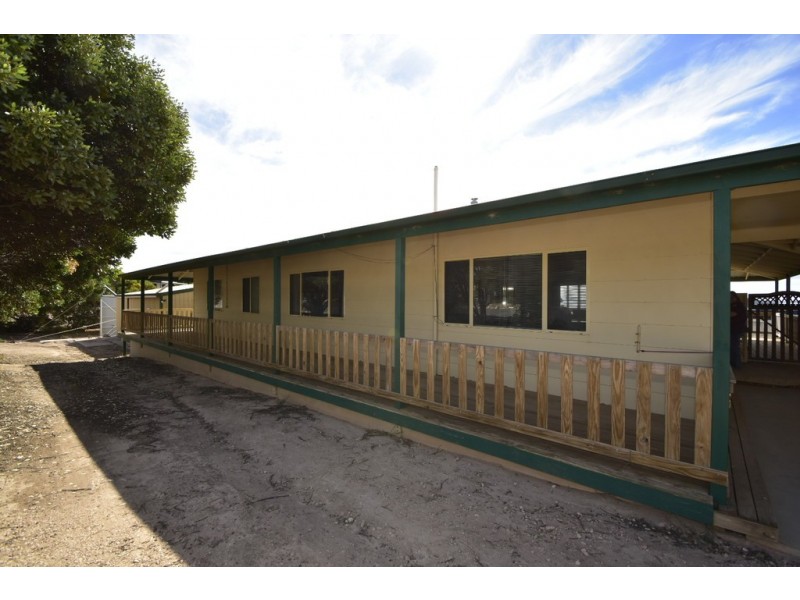 10 Calca Street, Sceale Bay SA 5680