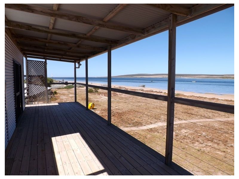 27 Baird Bay Rd, Baird Bay, Streaky Bay SA 5680