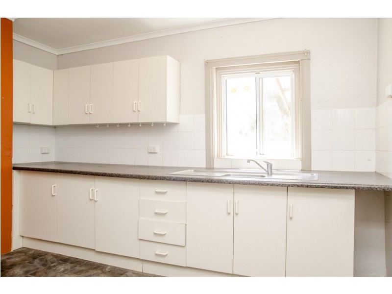 12 Wells Street, Streaky Bay SA 5680