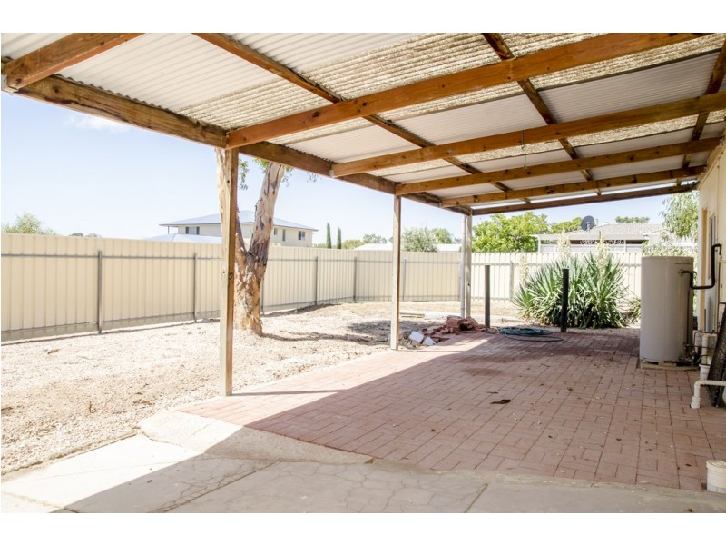 12 Wells Street, Streaky Bay SA 5680