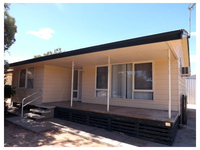4 Speed Avenue, Streaky Bay SA 5680