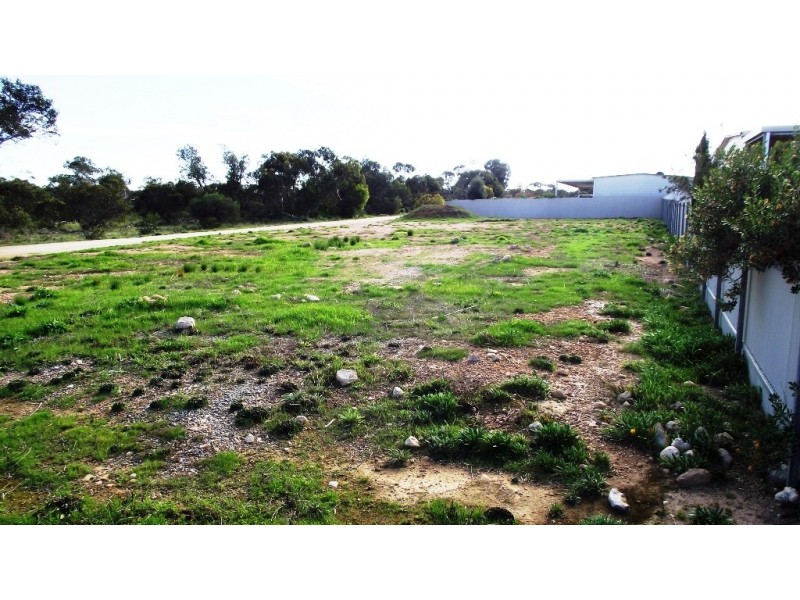 49 Flinders Highway, Port Kenny SA 5671