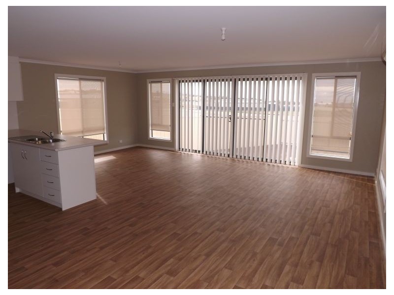 16 Wharff Street, Streaky Bay SA 5680