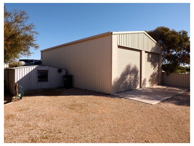 3 Howard Street, Streaky Bay SA 5680