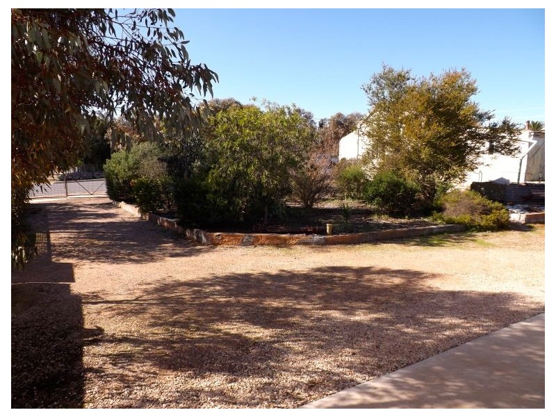 3 Howard Street, Streaky Bay SA 5680