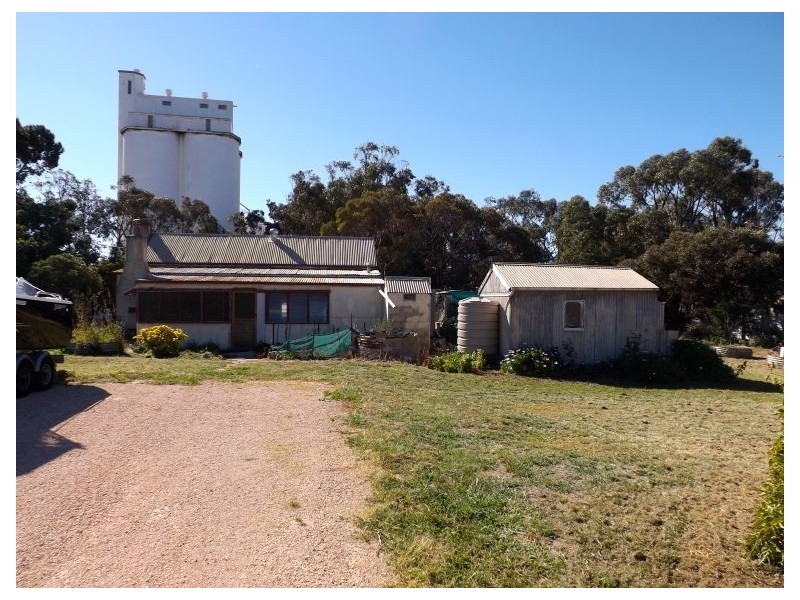 5 Bockleberg Street, Streaky Bay SA 5680