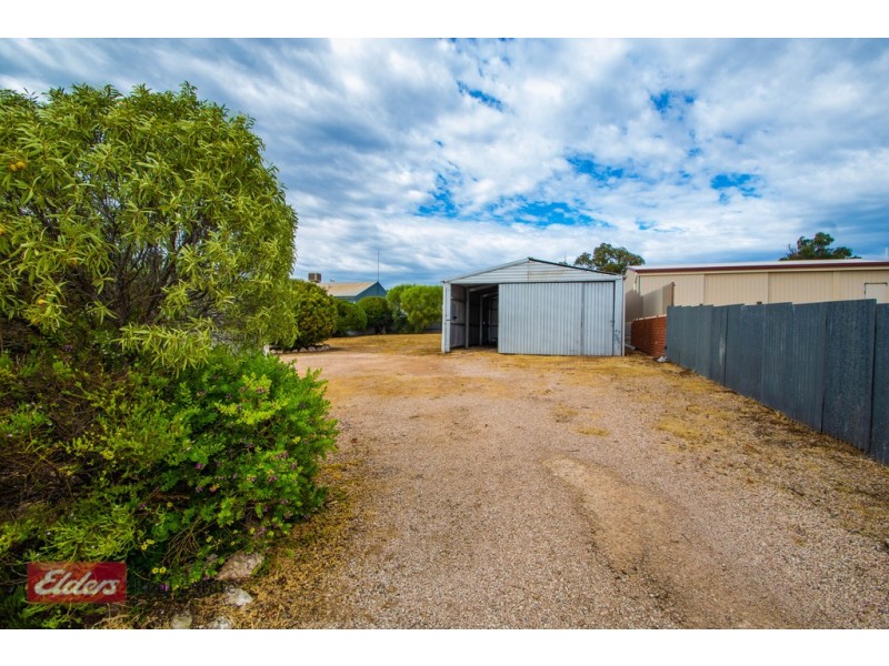 19 Alfred Tce, Streaky Bay SA 5680