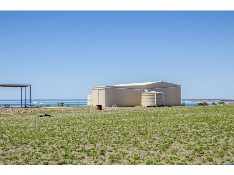 81 AB Smith Road, Streaky Bay SA 5680