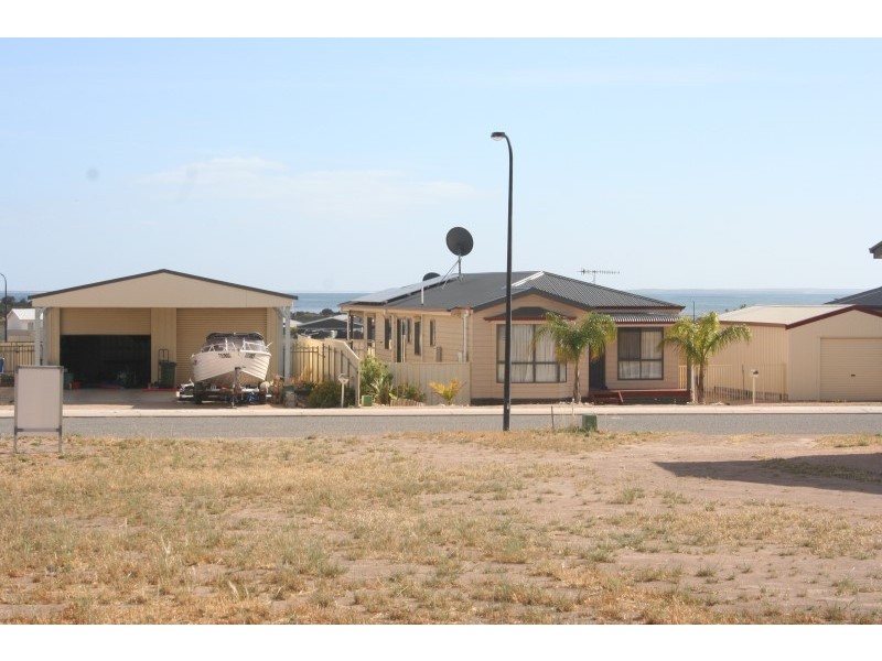 27 Wharff Street, Streaky Bay SA 5680