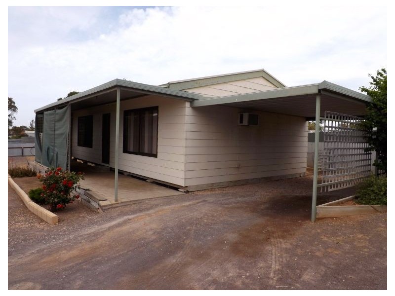 2/16 Mudge Terrace, Streaky Bay SA 5680