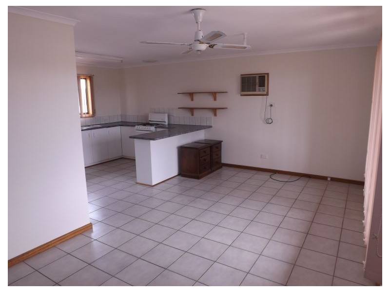 2/16 Mudge Terrace, Streaky Bay SA 5680