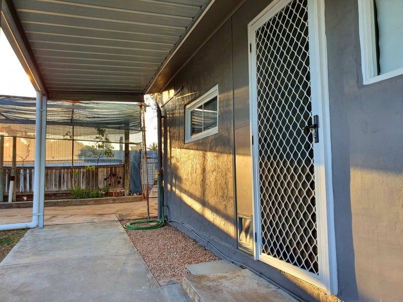 2 Centenary Rd, Streaky Bay SA 5680