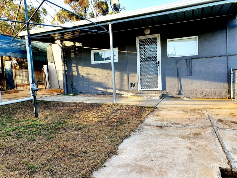 2 Centenary Rd, Streaky Bay SA 5680