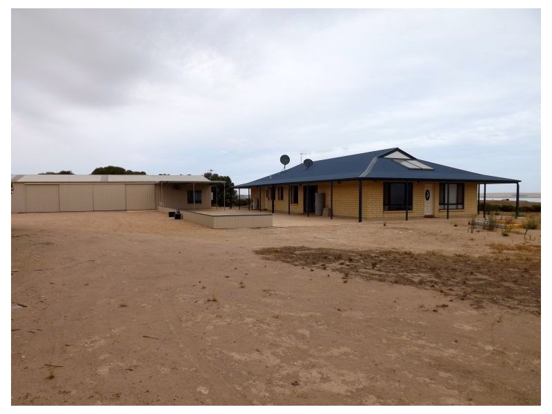 31 Mabie Road, Streaky Bay SA 5680