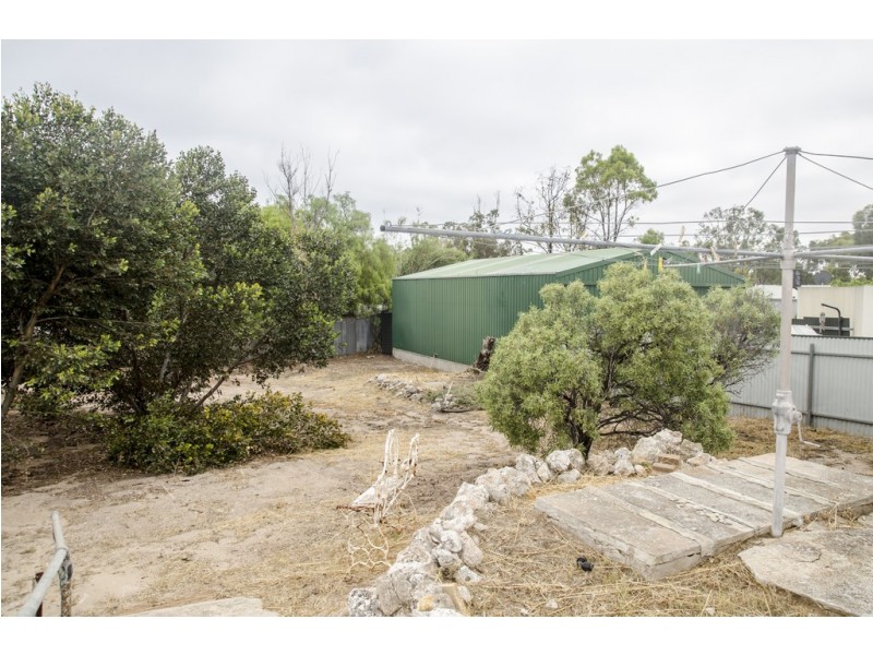 6 Wells Street, Streaky Bay SA 5680