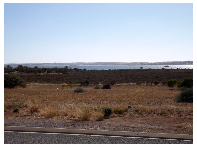 10 Oscar Williams Drive, Streaky Bay SA 5680