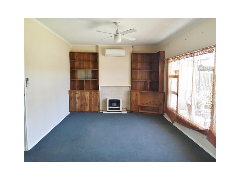 24 Ballantyne Street, Wudinna SA 5652