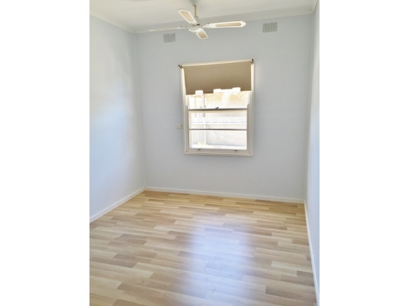 24 Ballantyne Street, Wudinna SA 5652