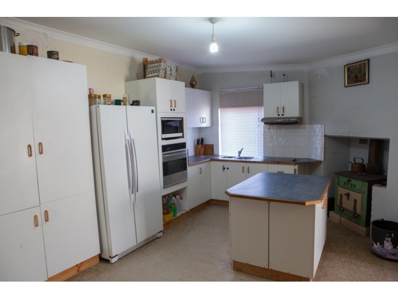 23135 Flinders Highway, Port Kenny SA 5671