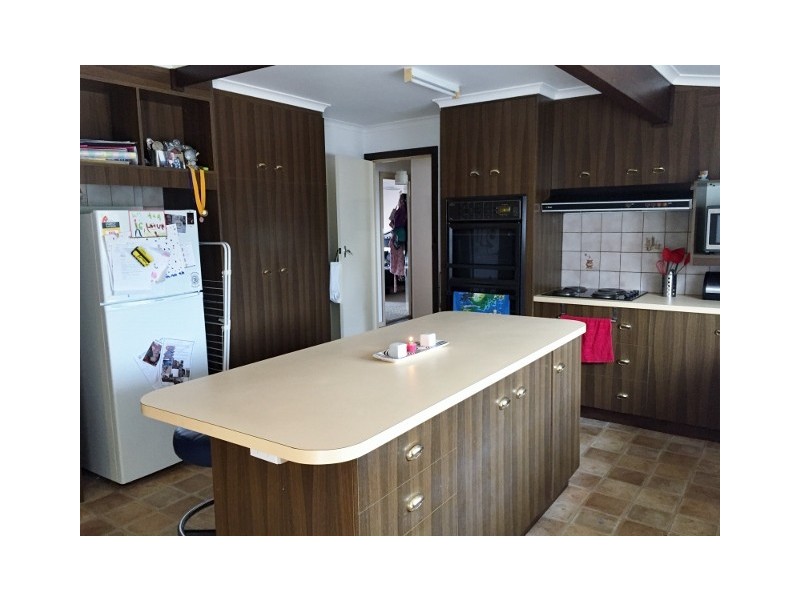 19 Ballantyne Street, Wudinna SA 5652