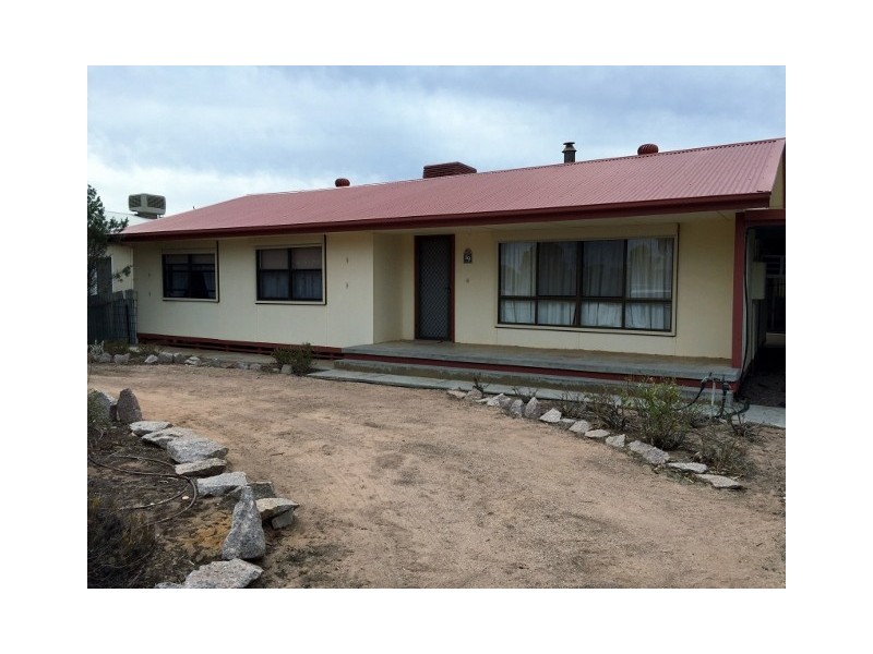 19 Ballantyne Street, Wudinna SA 5652