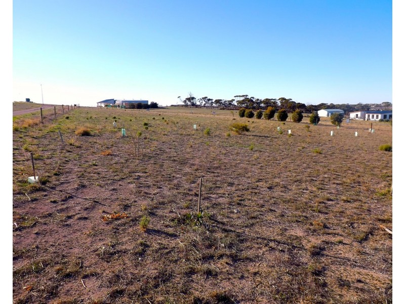 7 Kennedy Road, Streaky Bay SA 5680